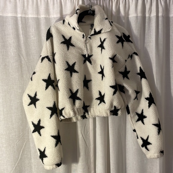 Cropped Half Zip - Picture 1 of 5